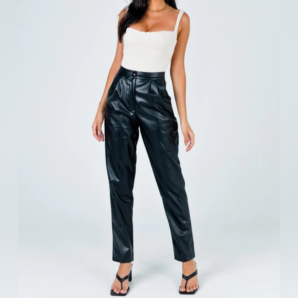 PRINCESS POLLY - Love Club Pants - Faux Leather Pants - BRAND NEW - NWT - Size 4